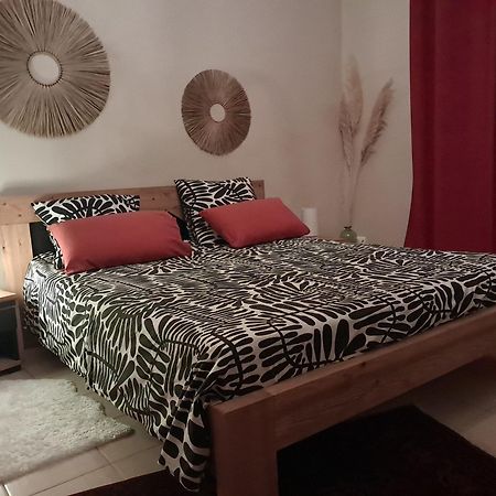 L'Oostaloo Logement De Vacances Usclas-l'Herault Esterno foto